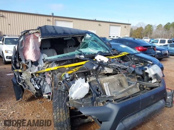 2015 Toyota Tacoma with VIN 3TMLU4EN8FM195249, listed as a IAAI auction lot 41416129 with 129,544 mi miles. Bid and sale history available at carsss.com. Image 6.