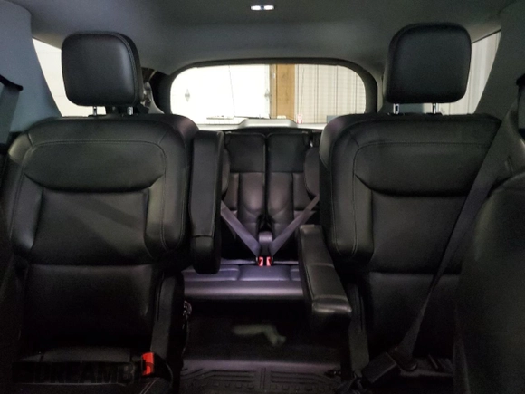 2023 Ford Explorer XLT с VIN 1FMSK8DH2PGA08471, выставлен на аукционе Copart как лот 59688775 с пробегом 21 116 миль миль и Списание • Salvage title. История ставок и продаж доступна на DreamBid. Изображение 10.