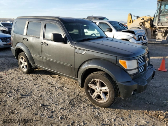 2011 Dodge Nitro SXT with VIN 1D4PU5GK8BW532378, listed as a Copart auction lot 86104464 with 181,439 mi miles and Clean Title. Bid and sale history available at carsss.com. Image 4.