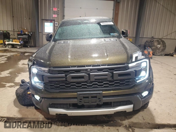 2024 Ford Ranger Raptor with VIN 1FTER4LR2RLE41735, listed as a Copart auction lot 88648635 with 1,585 mi miles and Salvage Title. Bid and sale history available at carsss.com. Image 5.