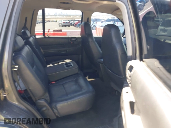 2001 Dodge Durango z VIN 1B4HS28N81F643555, wystawiony jako IAAI lot #42725611 z przebiegiem 271 428 mil mil oraz . Historia ofert i sprzedaży dostępna na DreamBid. Obrazek 8.