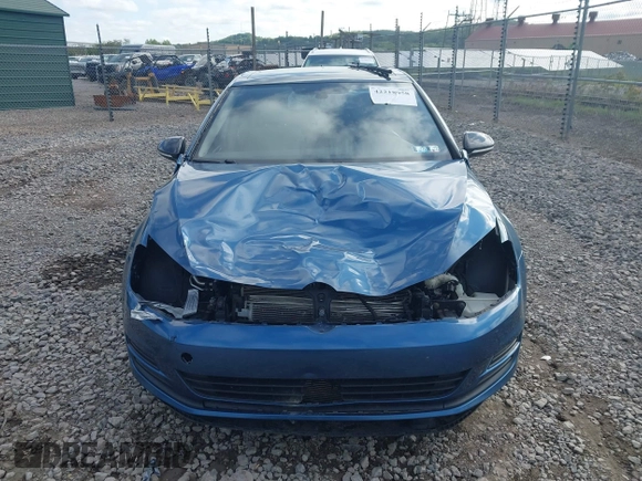 2017 Volkswagen Golf S z VIN 3VW217AUXHM061460, wystawiony jako IAAI lot #42218058 z przebiegiem 115 957 mil mil oraz . Historia ofert i sprzedaży dostępna na DreamBid. Obrazek 13.
