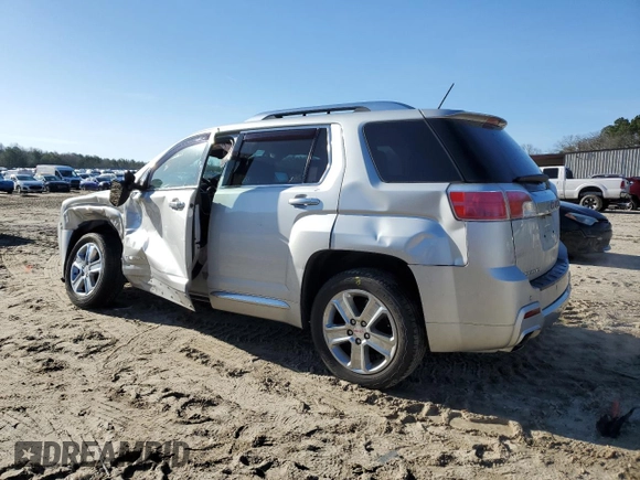 2015 GMC Terrain Denali with VIN 2GKALUEK4F6350832, listed as a Copart auction lot 49548295 with 90,771 mi miles and Salvage Title. Bid and sale history available at carsss.com. Image 2.