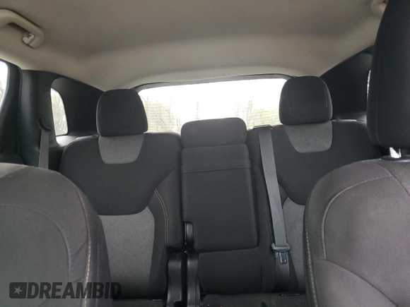 2014 Jeep Cherokee Latitude z VIN 1C4PJMCS6EW286568, wystawiony jako Copart lot #54754525 z przebiegiem 164 130 mil mil oraz Szkoda całkowita • Salvage title. Historia ofert i sprzedaży dostępna na DreamBid. Obrazek 10.