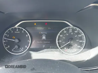 2016 Nissan Maxima SV z VIN 1N4AA6AP5GC406841, wystawiony jako IAAI lot #41829964 z przebiegiem 149 297 mil mil oraz . Historia ofert i sprzedaży dostępna na DreamBid. Obrazek 7.