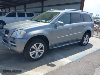 2011 Mercedes-Benz GL-Class GL 450 with VIN 4JGBF7BE9BA697556, listed as a IAAI auction lot 41897239 with 210,120 mi miles. Bid and sale history available at carsss.com. Image 2.