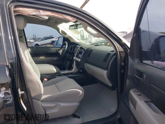 2010 Toyota Tundra z VIN 5TFUW5F12AX134255, wystawiony jako IAAI lot #42039814 z przebiegiem 145 917 mil mil oraz . Historia ofert i sprzedaży dostępna na DreamBid. Obrazek 5.
