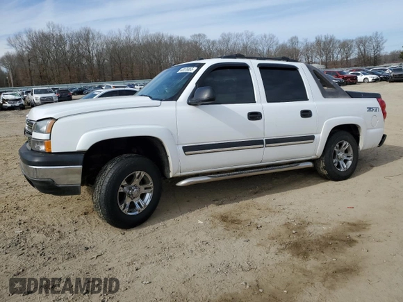 2005 Chevrolet Avalanche Z71 with VIN 3GNEK12ZX5G252768, listed as a Copart auction lot 43076865 with 181,213 mi miles and Clean title. Bid and sale history available at DreamBid. Image 1.