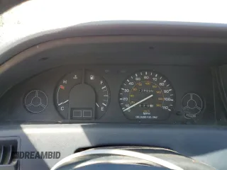 1991 Toyota Corolla z VIN JT2AE94A6M3427211, wystawiony jako Copart lot #60075885 z przebiegiem 179 936 mil mil oraz Czysty tytuł • Clean title. Historia ofert i sprzedaży dostępna na DreamBid. Obrazek 9.