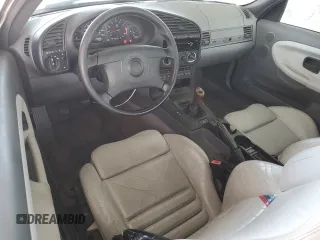 1995 BMW 3 Series M3 z VIN WBSBF9324SEH06950, wystawiony jako Copart lot #60659885 z przebiegiem 121 812 mil mil oraz Szkoda całkowita • Salvage title. Historia ofert i sprzedaży dostępna na DreamBid. Obrazek 8.