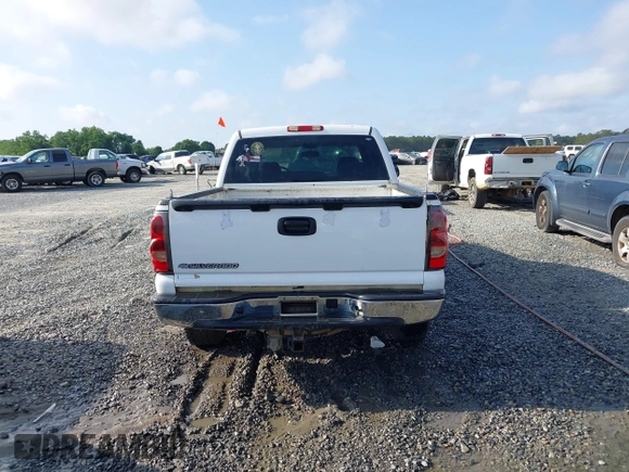 2007 Chevrolet Silverado 1500 LS with VIN 2GCEC13V971183391, listed as a IAAI auction lot 42151015 with 314,833 mi miles and . Bid and sale history available at DreamBid. Image 16.