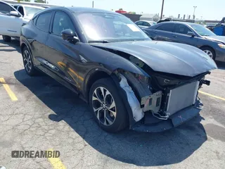 2021 Ford Mustang Mach-E Premium с VIN 3FMTK3R74MMA59575, выставлен на аукционе IAAI как лот 42283151 с пробегом 50 095 миль миль и . История ставок и продаж доступна на DreamBid. Изображение 1.