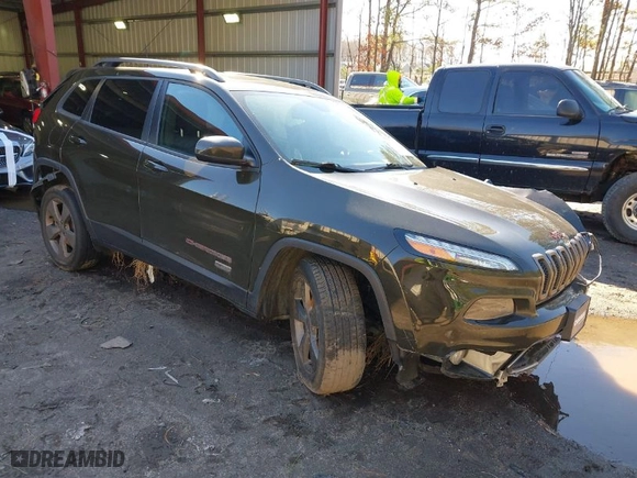 2017 Jeep Cherokee Latitude with VIN 1C4PJMCB5HW509557, listed as a IAAI auction lot 41586660 with 51,842 mi miles. Bid and sale history available at carsss.com. Image 1.