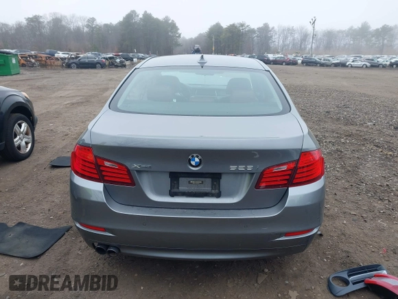 2015 BMW 5 Series 528i xDrive with VIN WBA5A7C57FD621303, listed as a IAAI auction lot 41903679 with 113,679 mi miles and . Bid and sale history available at DreamBid. Image 16.