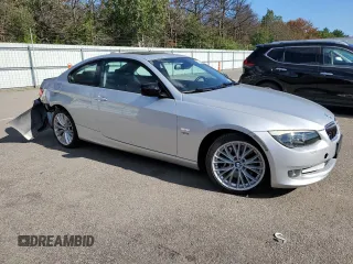 2011 BMW 3 Series 335i xDrive with VIN WBAKF9C58BE261768, listed as a Copart auction lot 67040944 with 82,095 mi miles and Salvage Title. Bid and sale history available at carsss.com. Image 4.
