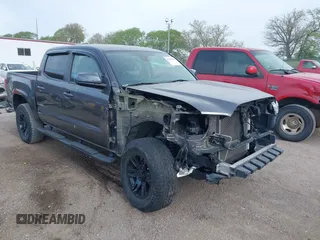 2020 Toyota Tacoma SR with VIN 5TFAX5GN5LX188590, listed as a IAAI auction lot 42190262 with 42,851 mi miles and . Bid and sale history available at DreamBid. Image 1.