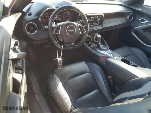 2018 Chevrolet Camaro 2LT with VIN 1G1FD1RS5J0168185, listed as a Copart auction lot 43020075 with 56,312 mi miles and Salvage Title. Bid and sale history available at carsss.com. Image 8.