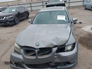 2011 BMW 3 Series 328i z VIN WBAPH7G52BNM56764, wystawiony jako IAAI lot #42325651 z przebiegiem 202 123 mil mil oraz . Historia ofert i sprzedaży dostępna na DreamBid. Obrazek 13.