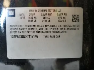 2015 Chevrolet Cruze LS z VIN 1G1PA5SG2F7119146, wystawiony jako Copart lot #55622605 z przebiegiem 133 688 mil mil oraz Szkoda całkowita • Salvage title. Historia ofert i sprzedaży dostępna na DreamBid. Obrazek 12.