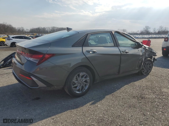 2024 Hyundai Elantra SEL with VIN KMHLM4DG2RU784957, listed as a Copart auction lot 50073505 with 18,107 mi miles and Non Repairable. Bid and sale history available at carsss.com. Image 3.