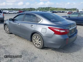 2018 Nissan Altima SV with VIN 1N4AL3AP9JC166998, listed as a IAAI auction lot 41963817 with 174,368 mi miles and . Bid and sale history available at carsss.com. Image 3.