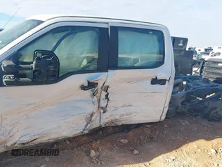 2019 Ford Super Duty F-250 SRW XL with VIN 1FD7W2B67KEG48754, listed as a IAAI auction lot 41296653 with 1 mi miles. Bid and sale history available at carsss.com. Image 6.