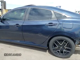 2017 Honda Civic EX-L z VIN 19XFC1F7XHE013028, wystawiony jako IAAI lot #42378515 z przebiegiem 111 124 mil mil oraz . Historia ofert i sprzedaży dostępna na DreamBid. Obrazek 15.