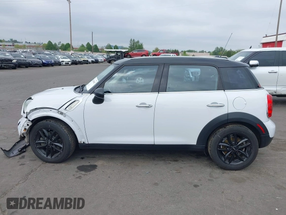 2012 MINI Countryman with VIN WMWZB3C57CWM04258, listed as a IAAI auction lot 42116867 with 168,550 mi miles and . Bid and sale history available at DreamBid. Image 14.