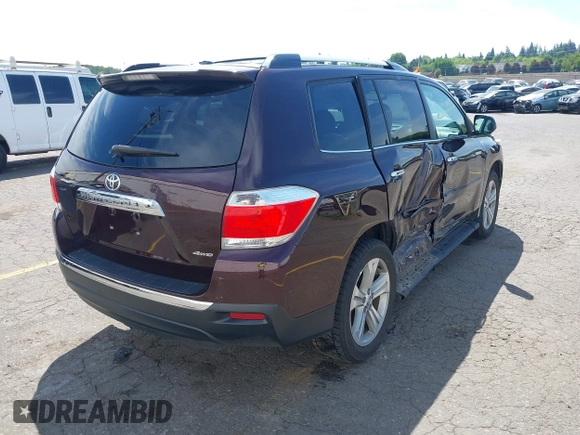 2013 Toyota Highlander Limited с VIN 5TDDK3EH2DS185263, выставлен на аукционе IAAI как лот 42234846 с пробегом 192 285 миль миль и . История ставок и продаж доступна на DreamBid. Изображение 4.