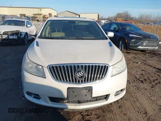 2013 Buick LaCrosse Leather with VIN 1G4GC5E3XDF158284, listed as a IAAI auction lot 41464830 with 193,583 mi miles. Bid and sale history available at carsss.com. Image 12.