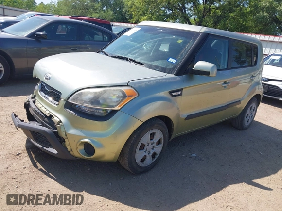 2013 Kia Soul with VIN KNDJT2A56D7606630, listed as a IAAI auction lot 42010848 with 120,050 mi miles and . Bid and sale history available at DreamBid. Image 2.