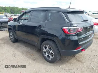 2022 Jeep Compass Trailhawk with VIN 3C4NJDDB8NT114134, listed as a IAAI auction lot 42428245 with 34,589 mi miles and . Bid and sale history available at DreamBid. Image 3.