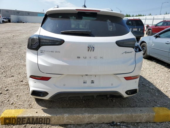 2024 Buick Encore GX Avenir с VIN KL4AMGSL2RB049186, выставлен на аукционе Copart как лот 62274094 с пробегом 11 181 миль миль и Списание • Salvage title. История ставок и продаж доступна на DreamBid. Изображение 6.