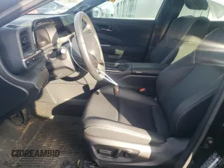 2024 Toyota Crown XLE with VIN JTDAAAAF9R3018518, listed as a Copart auction lot 82213884 with 8,183 mi miles and Salvage Title. Bid and sale history available at carsss.com. Image 7.