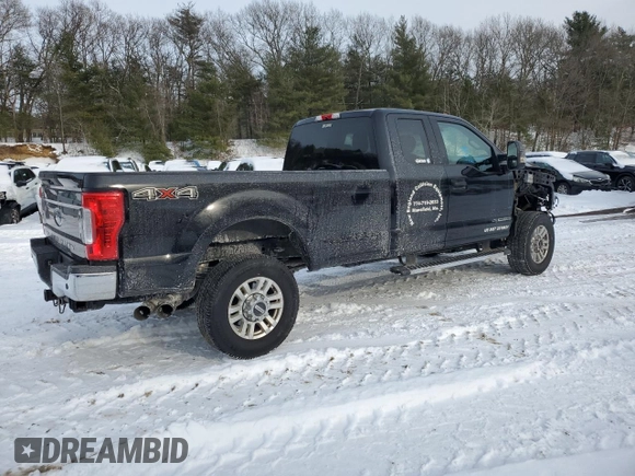 2019 Ford F-350 XL with VIN 1FT8X3BT0KEF99785, listed as a Copart auction lot 44384645 with 164,424 mi miles and Salvage title. Bid and sale history available at DreamBid. Image 3.