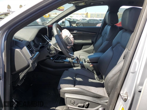 2022 Audi SQ5 Premium with VIN WA1A4AFY8N2052218, listed as a Copart auction lot 69474304 with 33,282 mi miles and Salvage Title. Bid and sale history available at DreamBid. Image 7.