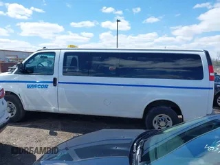 2017 Chevrolet Express Passenger LT with VIN 1GAZGPFF4H1242182, listed as a IAAI auction lot 42020122 with 51,100 mi miles and . Bid and sale history available at DreamBid. Image 14.