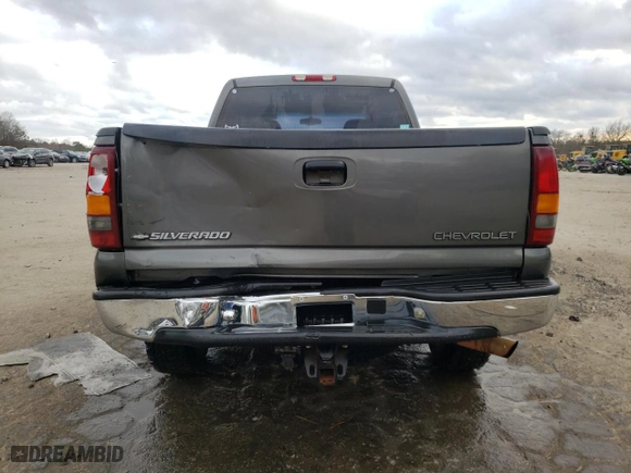 2001 Chevrolet Silverado 2500HD LT3 with VIN 1GCHK23G41F202047, listed as a Copart auction lot 44119565 with NaN miles and Salvage Title. Bid and sale history available at carsss.com. Image 6.