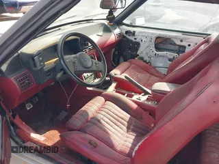 1989 Ford Mustang with VIN 1FABP44EXKF201329, listed as a IAAI auction lot 42536907 with 80,950 mi miles and . Bid and sale history available at DreamBid. Image 5.