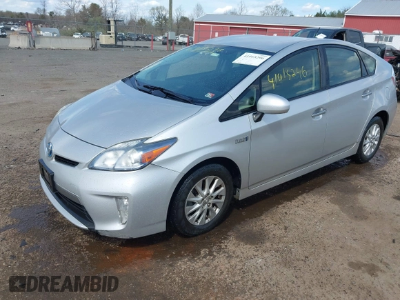 2013 Toyota Prius with VIN JTDKN3DP2D3032147, listed as a IAAI auction lot 41915296 with 207,920 mi miles and . Bid and sale history available at DreamBid. Image 18.