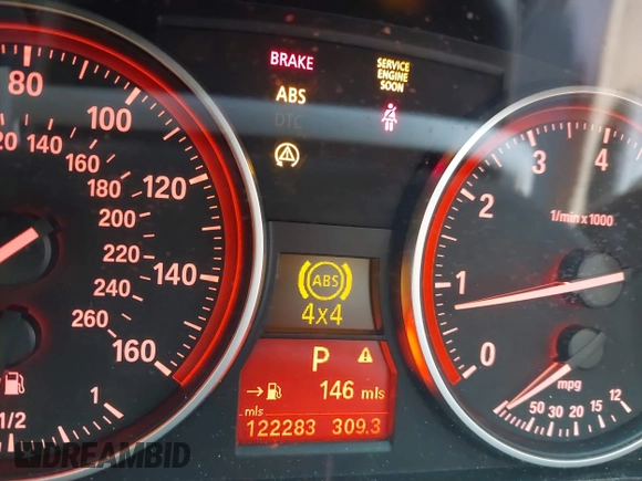 2011 BMW 3 Series 328i xDrive with VIN WBAPK5C50BA658103, listed as a IAAI auction lot 41948893 with 122,283 mi miles. Bid and sale history available at carsss.com. Image 7.