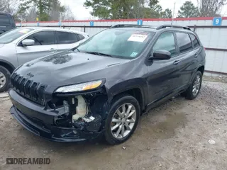 2018 Jeep Cherokee Latitude with VIN 1C4PJLCX4JD606207, listed as a IAAI auction lot 41734487 with 202,619 mi miles. Bid and sale history available at carsss.com. Image 2.