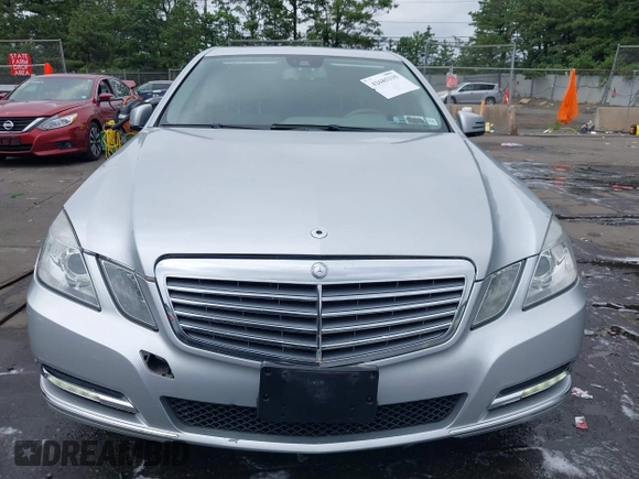 2012 Mercedes-Benz E 350 Luxury with VIN WDDHF8JB2CA611586, listed as a IAAI auction lot 42685335 with 214,413 mi miles and . Bid and sale history available at DreamBid. Image 12.