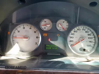 2005 Ford Five Hundred Limited с VIN 1FAHP281X5G134638, выставлен на аукционе Copart как лот 58256315 с пробегом Не указан миль и Чистый • Clean title. История ставок и продаж доступна на DreamBid. Изображение 9.