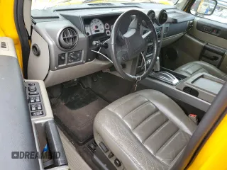 2003 Hummer H2 z VIN 5GRGN23U73H146894, wystawiony jako Copart lot #53449905 z przebiegiem 153 870 mil mil oraz Szkoda całkowita • Salvage title. Historia ofert i sprzedaży dostępna na DreamBid. Obrazek 8.