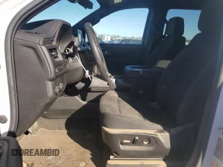 2022 Chevrolet Suburban LS z VIN 1GNSKBKD4NR211131, wystawiony jako Copart lot #46851175 z przebiegiem 47 808 mil mil oraz Szkoda całkowita • Salvage title. Historia ofert i sprzedaży dostępna na DreamBid. Obrazek 7.