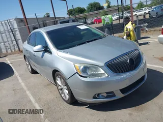 2016 Buick Verano Group z VIN 1G4PS5SK9G4142317, wystawiony jako IAAI lot #42304571 z przebiegiem 146 641 mil mil oraz . Historia ofert i sprzedaży dostępna na DreamBid. Obrazek 1.