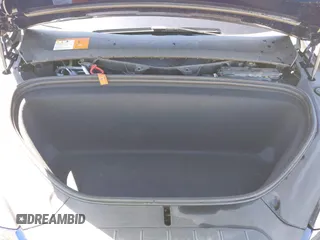 2017 Tesla Model X 90D z VIN 5YJXCBE26HF079022, wystawiony jako IAAI lot #41847954 z przebiegiem 74 940 mil mil oraz . Historia ofert i sprzedaży dostępna na DreamBid. Obrazek 10.