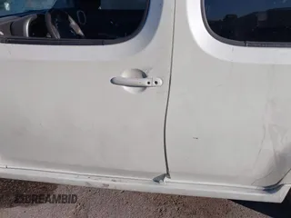 2009 Nissan Cube SL z VIN JN8AZ28R19T106532, wystawiony jako IAAI lot #40675288 z przebiegiem Nie podano mil oraz . Historia ofert i sprzedaży dostępna na DreamBid. Obrazek 14.