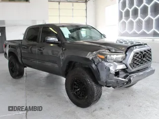 2019 Toyota Tacoma SR z VIN 3TMCZ5AN3KM225233, wystawiony jako Copart lot #61671055 z przebiegiem 97 615 mil mil oraz Czysty tytuł • Clean title. Historia ofert i sprzedaży dostępna na DreamBid. Obrazek 1.